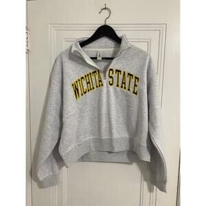 NWOT Wichita State Shockers Cropped 1/4-Zip Sweatshirt Size XL